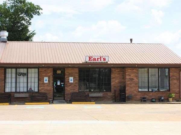 339 E Main Street, Auburn, KY 42206