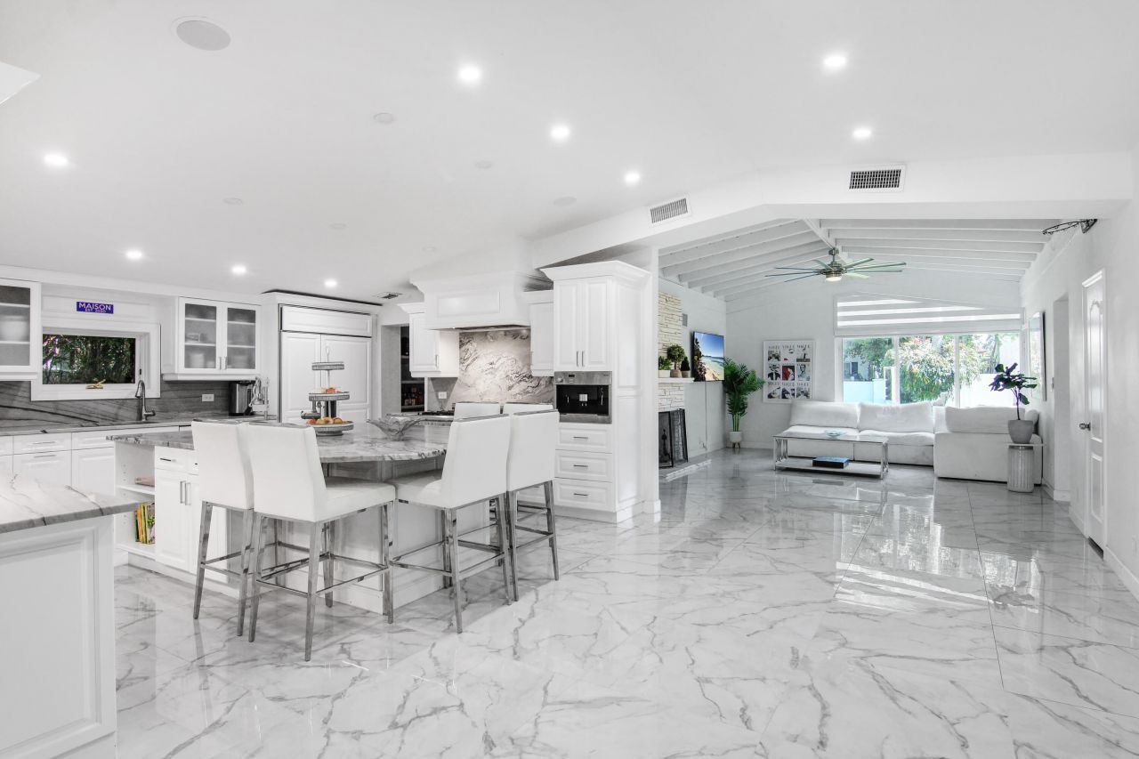 118 Seville Road, West Palm Beach, FL 33405 Photo