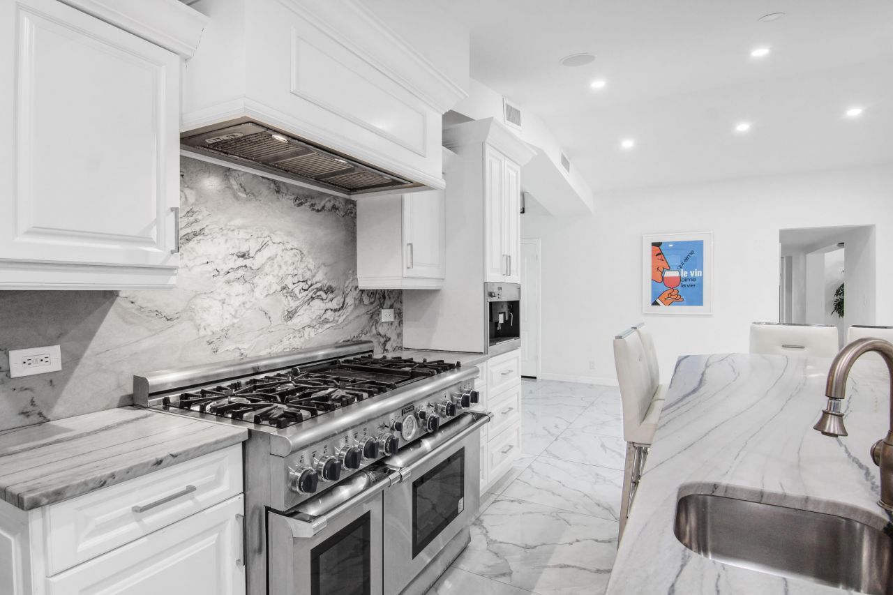 118 Seville Road, West Palm Beach, FL 33405 Photo