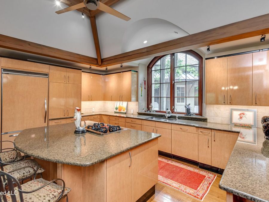 Property Image 24