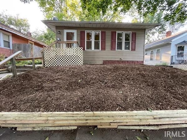 1337 N Adams Street, South Bend, IN 46628