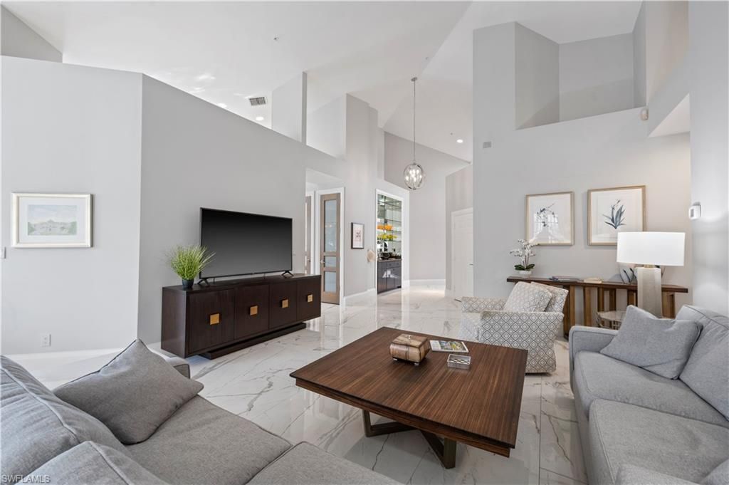 167 Colonade Cir, Naples, FL 34103 Photo