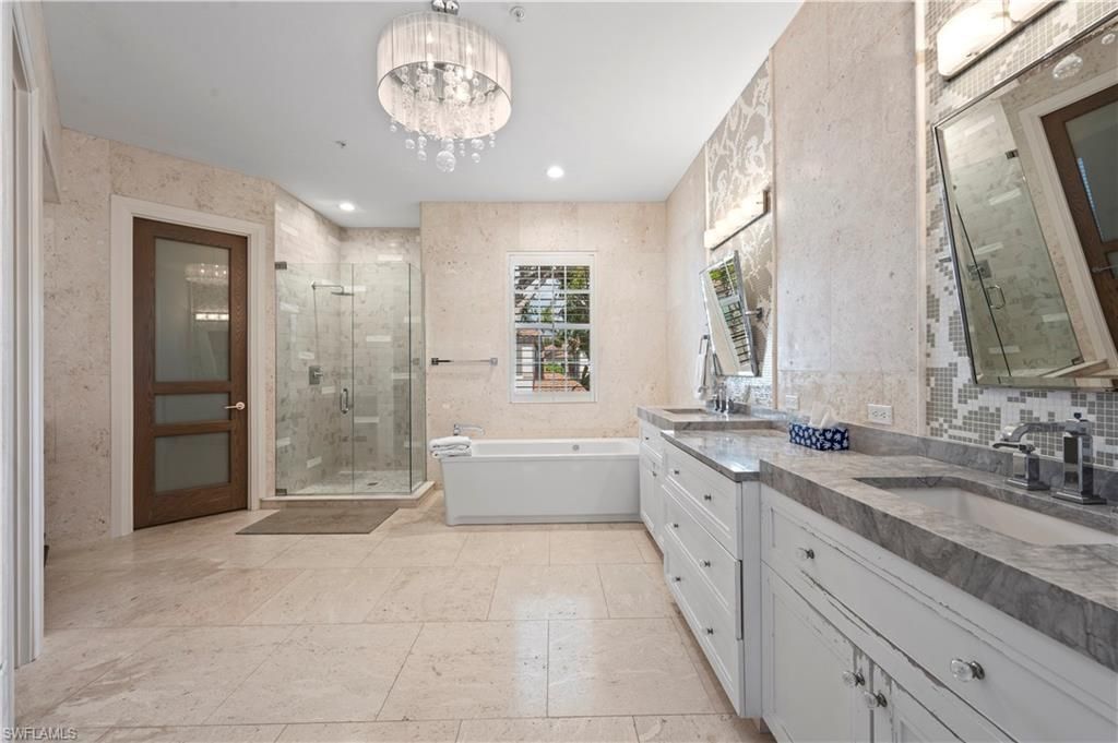 167 Colonade Cir, Naples, FL 34103 Photo