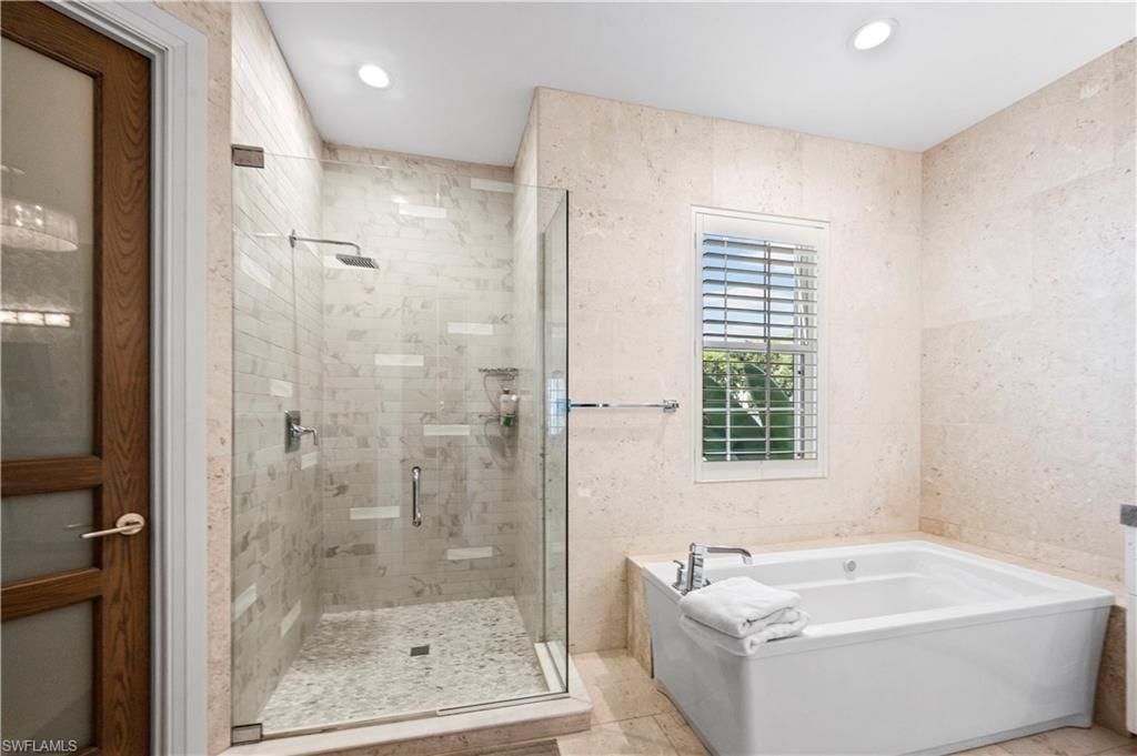 167 Colonade Cir, Naples, FL 34103 Photo