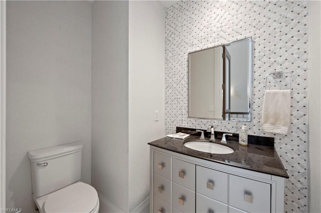 167 Colonade Cir, Naples, FL 34103 Photo