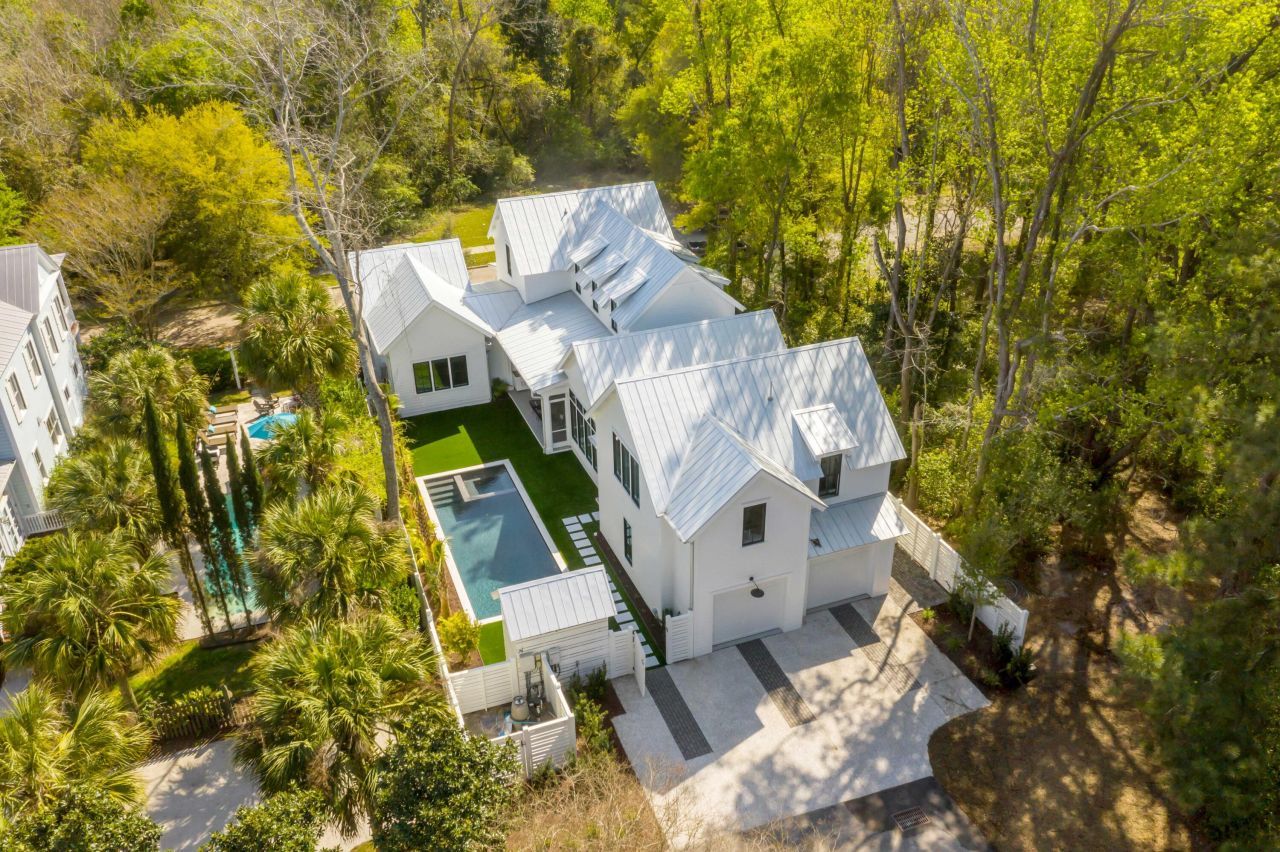 19 Mobile Street Photo 1