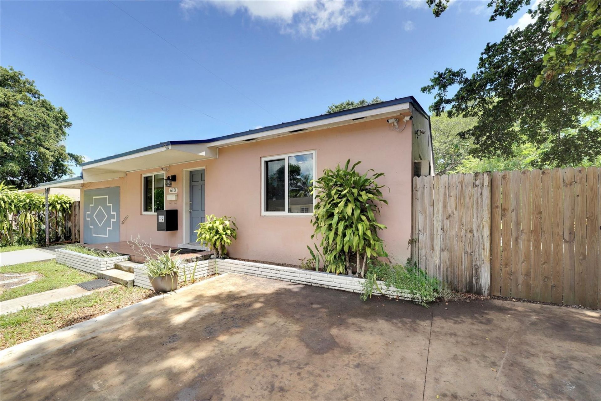 613 N 28th Avenue, Hollywood, FL 33020 Photo