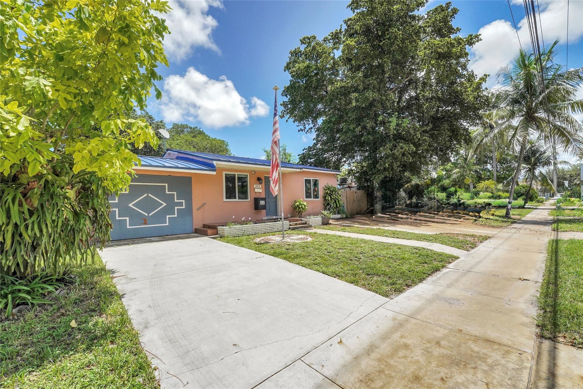 613 N 28th Avenue, Hollywood, FL 33020 Photo