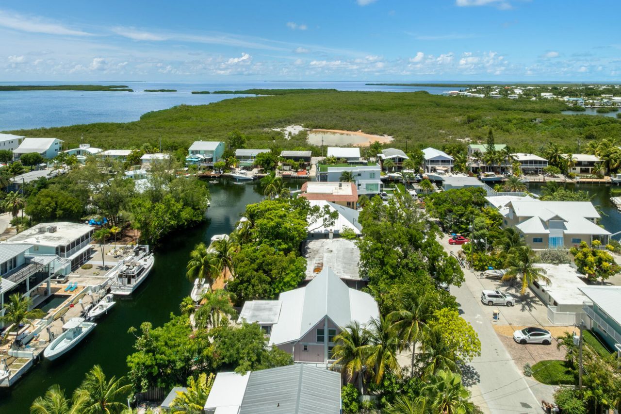 251 Pueblo Street, Islamorada, FL 33070 Photo