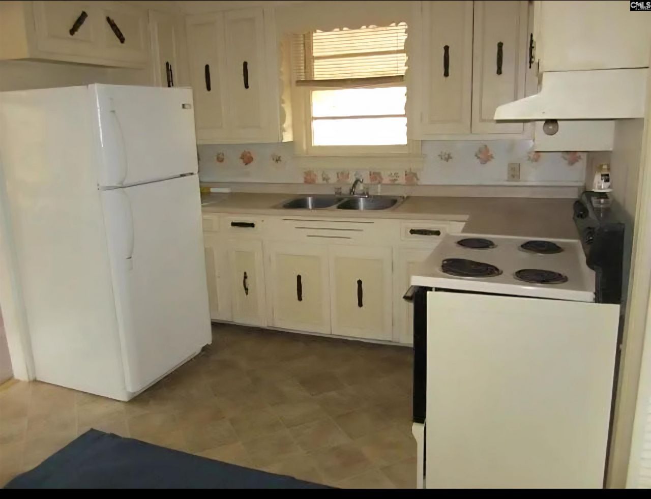 1601 Mccaw Road Photo 4