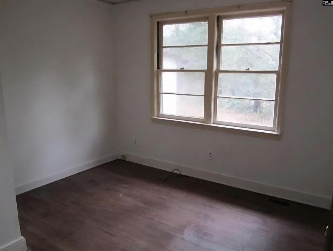 1601 Mccaw Road Photo 6