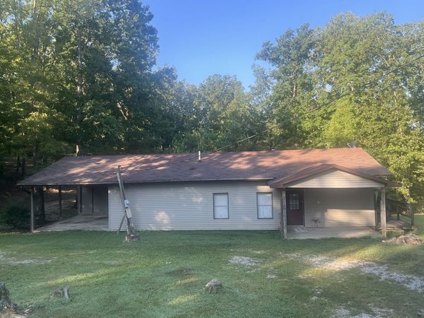 294 Ridgeway Dr, Sugar Tree, TN 38380