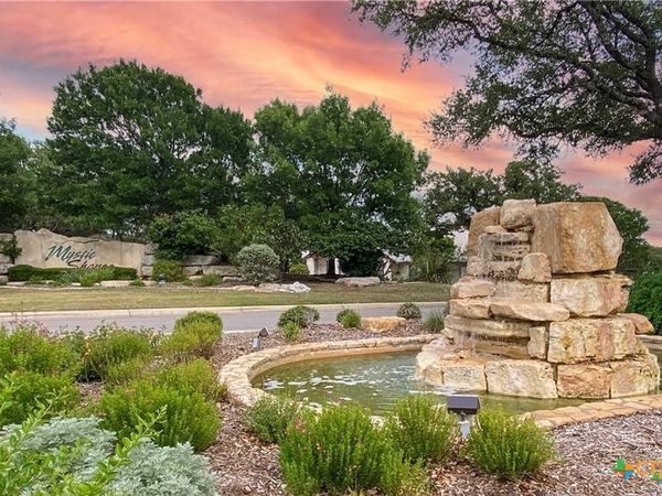 523 Mystic Parkway , Spring Branch, TX 78070