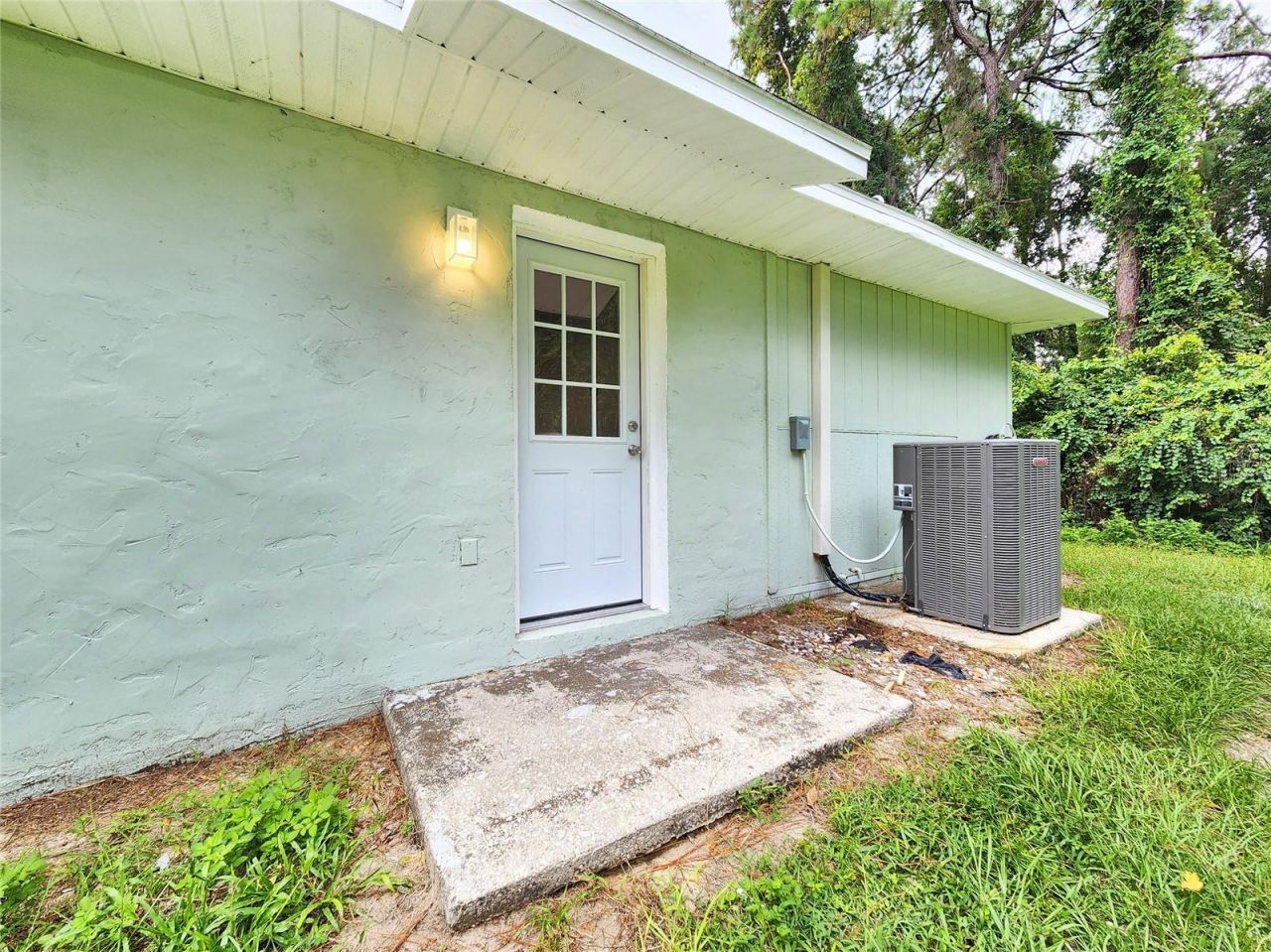 1001 Jones Avenue, Inverness, FL 34453 Photo