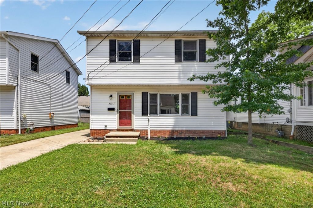 30317 Thomas Street, Willowick, OH 44095 Main Photo