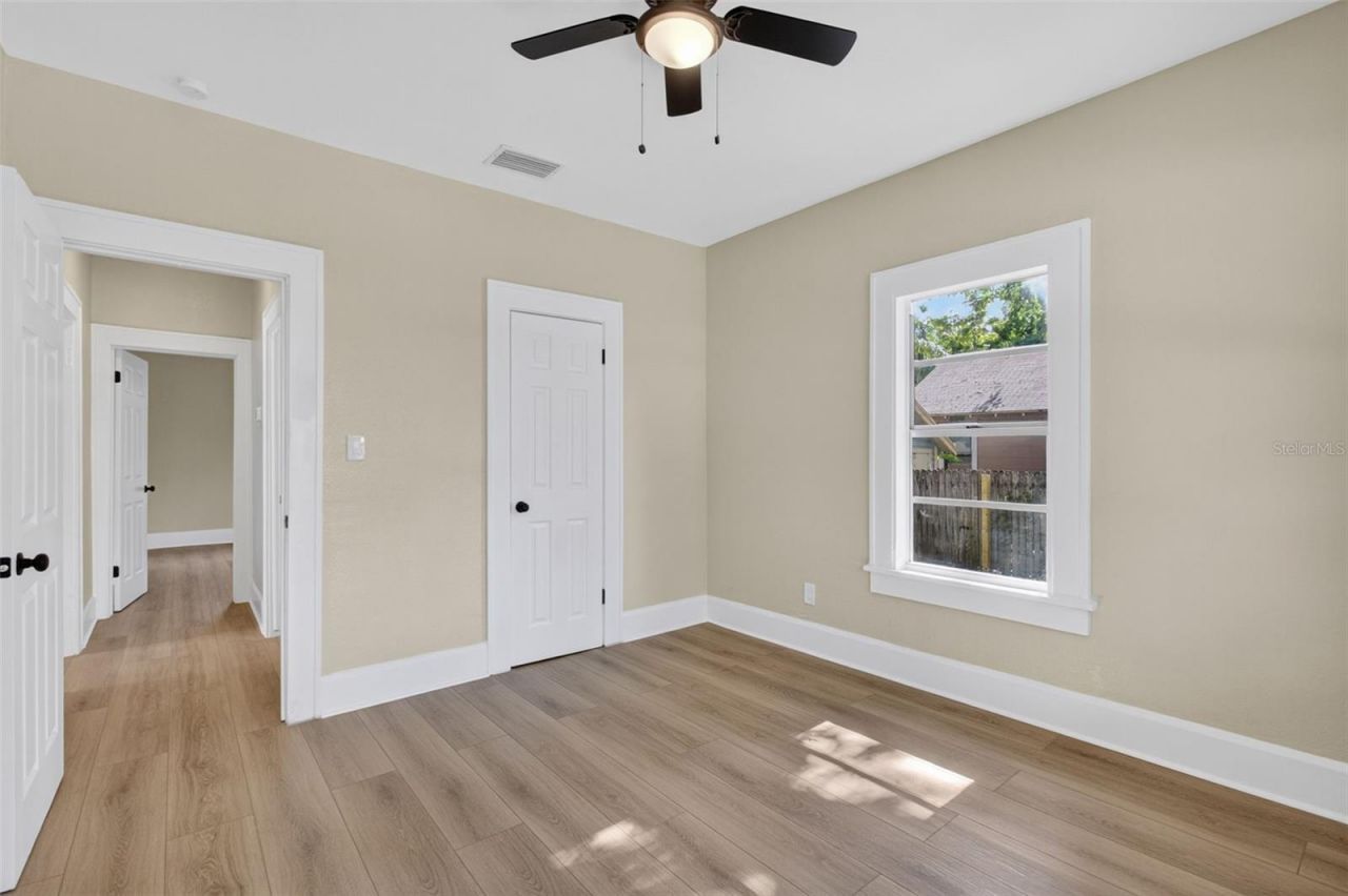 1240 James Avenue S, Saint Petersburg, FL 33705 Photo