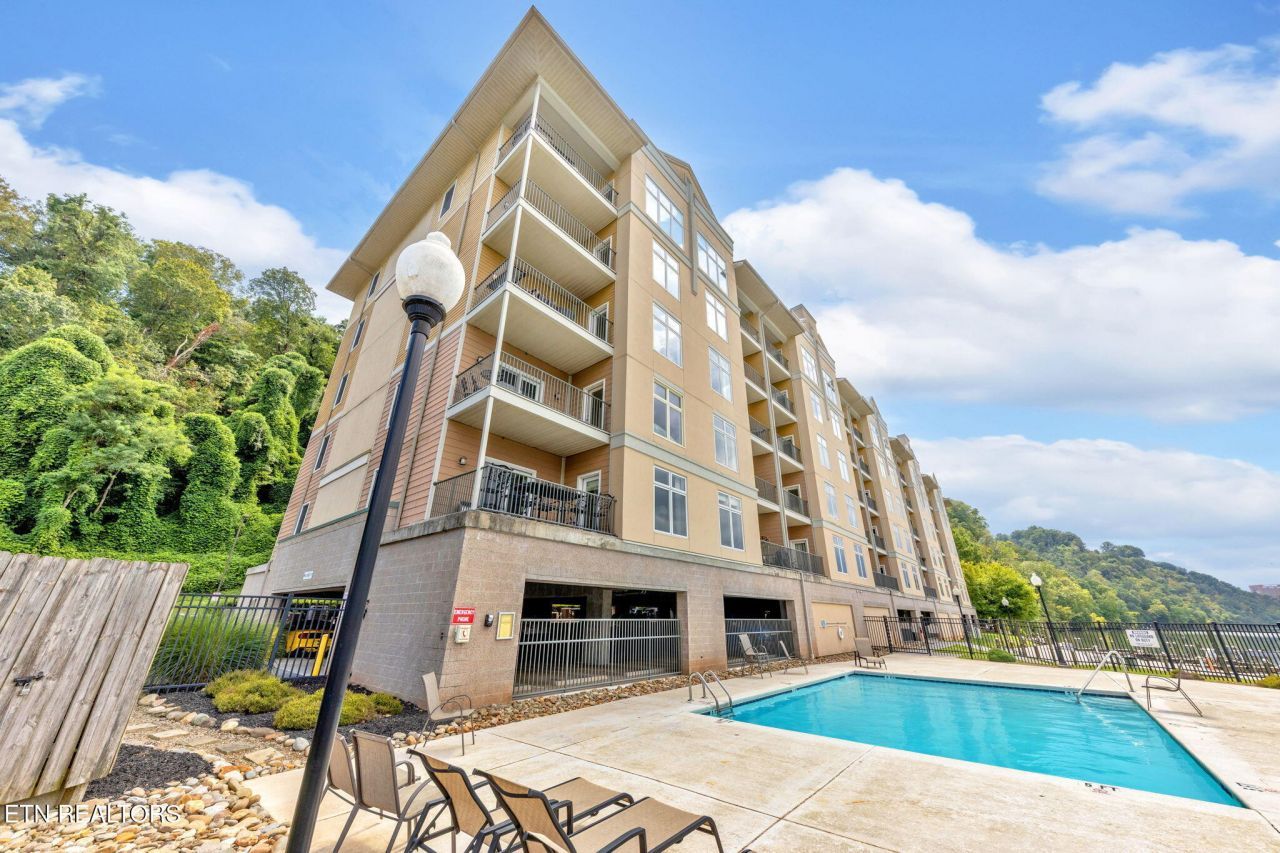 3001 River Towne Way, Knoxville, TN 37920 Main Photo