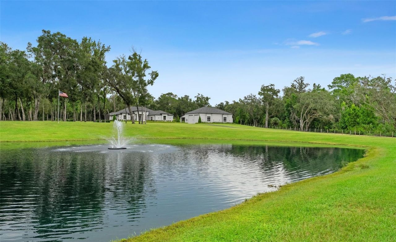 1825 W Oak Valley Court, Homosassa, FL 34446 Photo