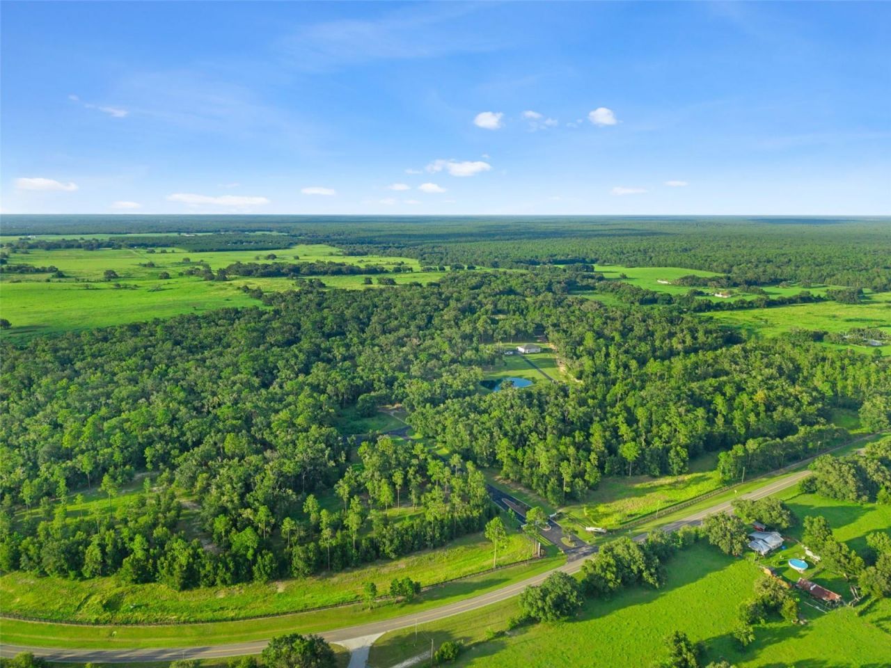 1825 W Oak Valley Court, Homosassa, FL 34446 Photo