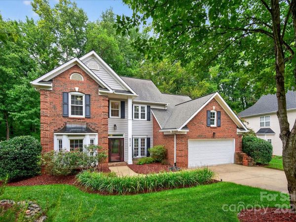 4713 Hanging Ivy Drive, Charlotte, NC 28215