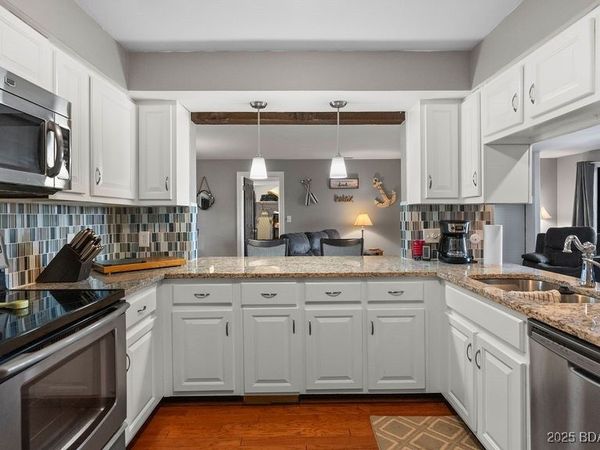 5940 Baydy Peak Road, Unit 1111, Osage Beach, MO 65065