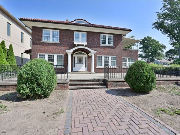 24510 Lake Road, Bay Village, OH 44140