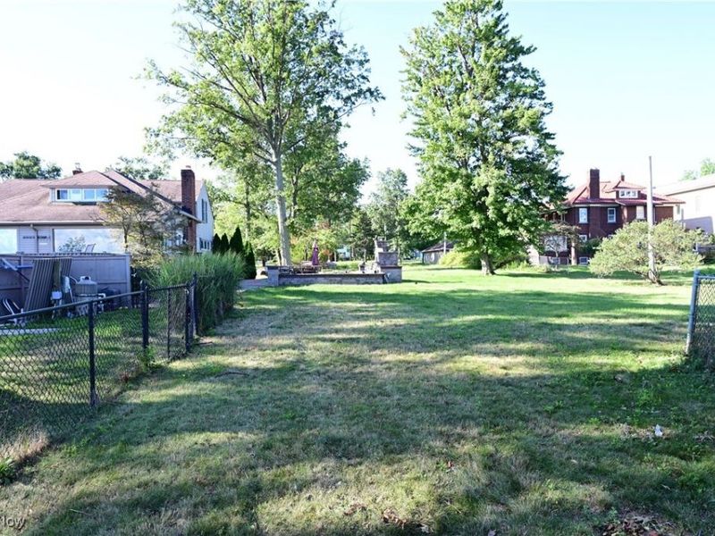 24458 Lake Road, Bay Village, OH 44140 Photo 13