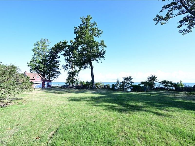 24458 Lake Road, Bay Village, OH 44140 Photo 7