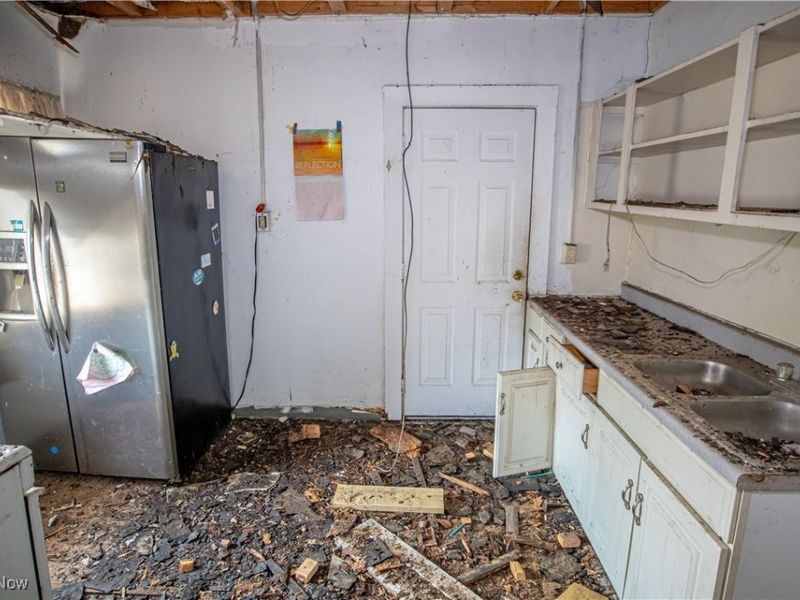 17216 Grovewood Avenue, Cleveland, OH 44119 Photo 21