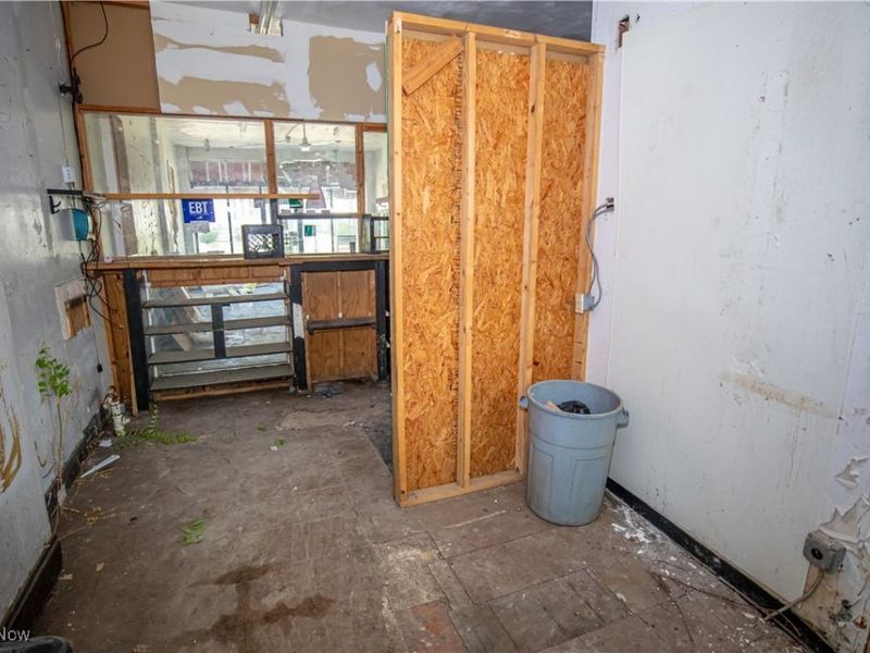 17216 Grovewood Avenue, Cleveland, OH 44119 Photo 34