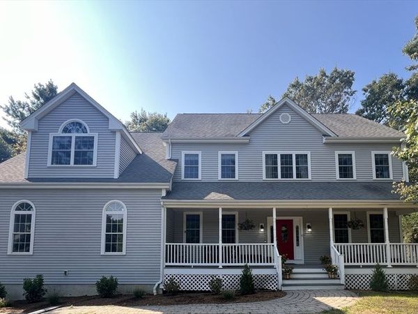 6 Freedom Trail, Medway, MA 02053