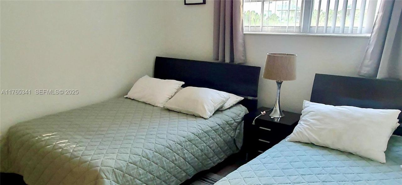 19390 Collins Ave, Unit 312, Sunny Isles Beach, FL 33160 Photo