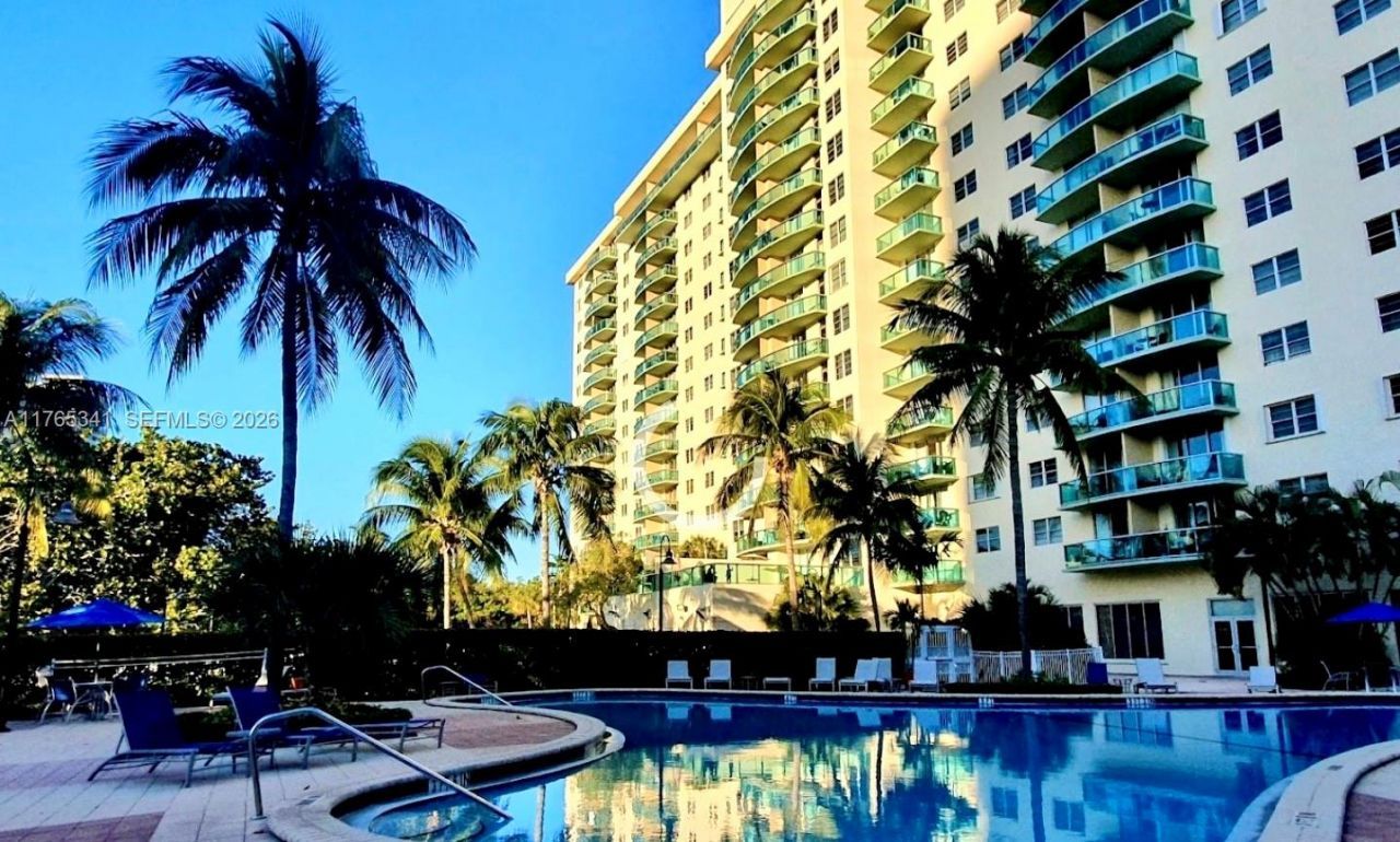 19390 Collins Ave, Unit 312, Sunny Isles Beach, FL 33160 Photo