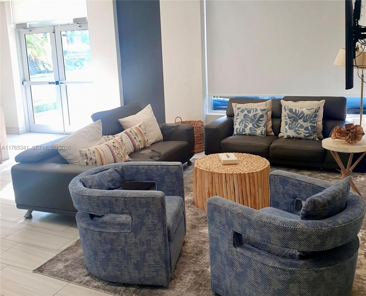 19390 Collins Ave, Unit 312, Sunny Isles Beach, FL 33160 Photo