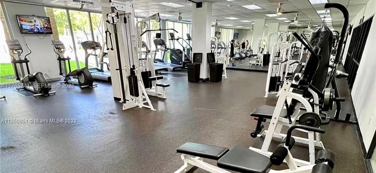 19390 Collins Ave, Unit 312, Sunny Isles Beach, FL 33160 Photo