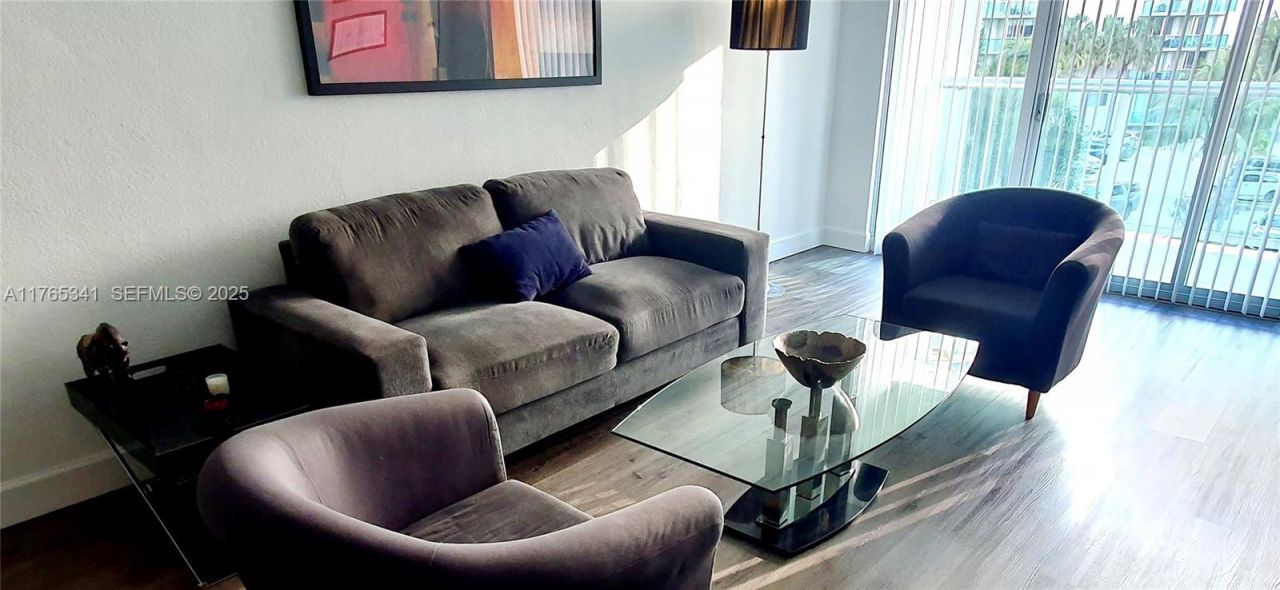 19390 Collins Ave, Unit 312, Sunny Isles Beach, FL 33160 Photo