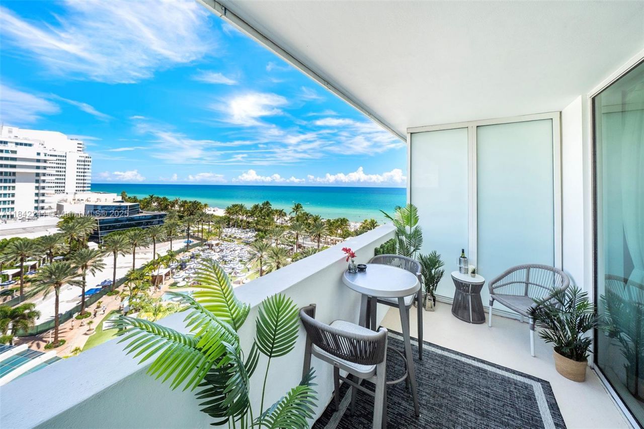 4391 Collins Ave, Unit 802, Miami Beach, FL 33140 Photo