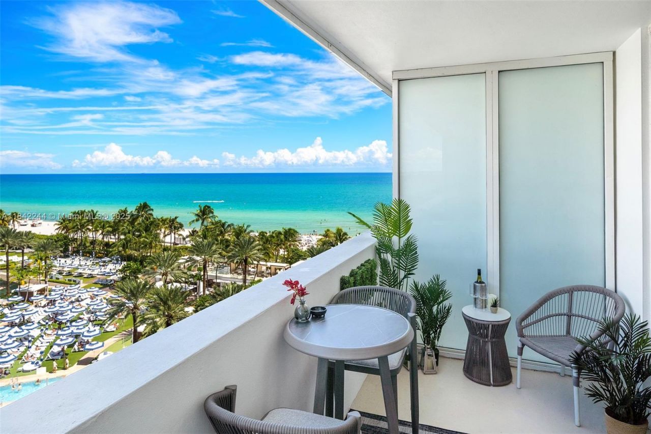 4391 Collins Ave, Unit 802, Miami Beach, FL 33140 Photo