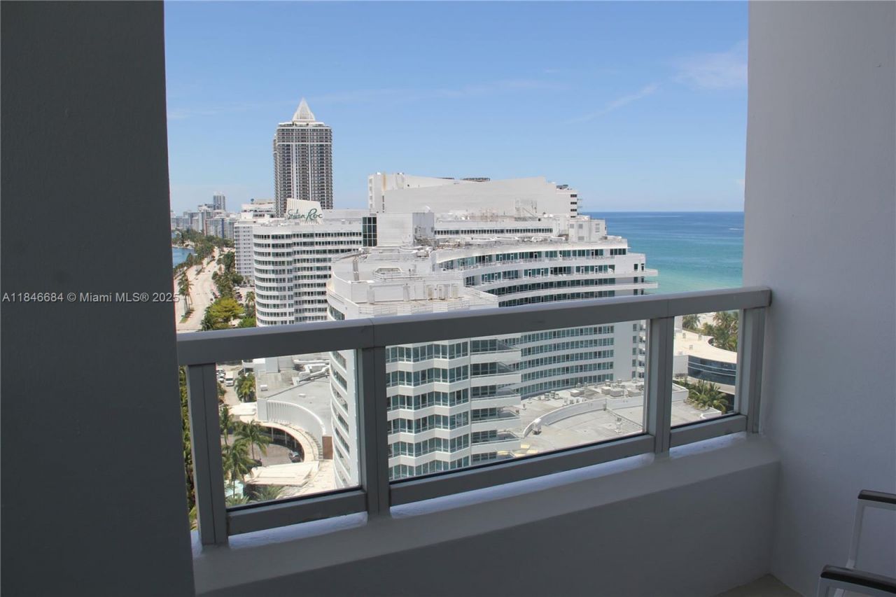 4401 Collins Ave, Unit 1915/1917, Miami Beach, FL 33140 Photo