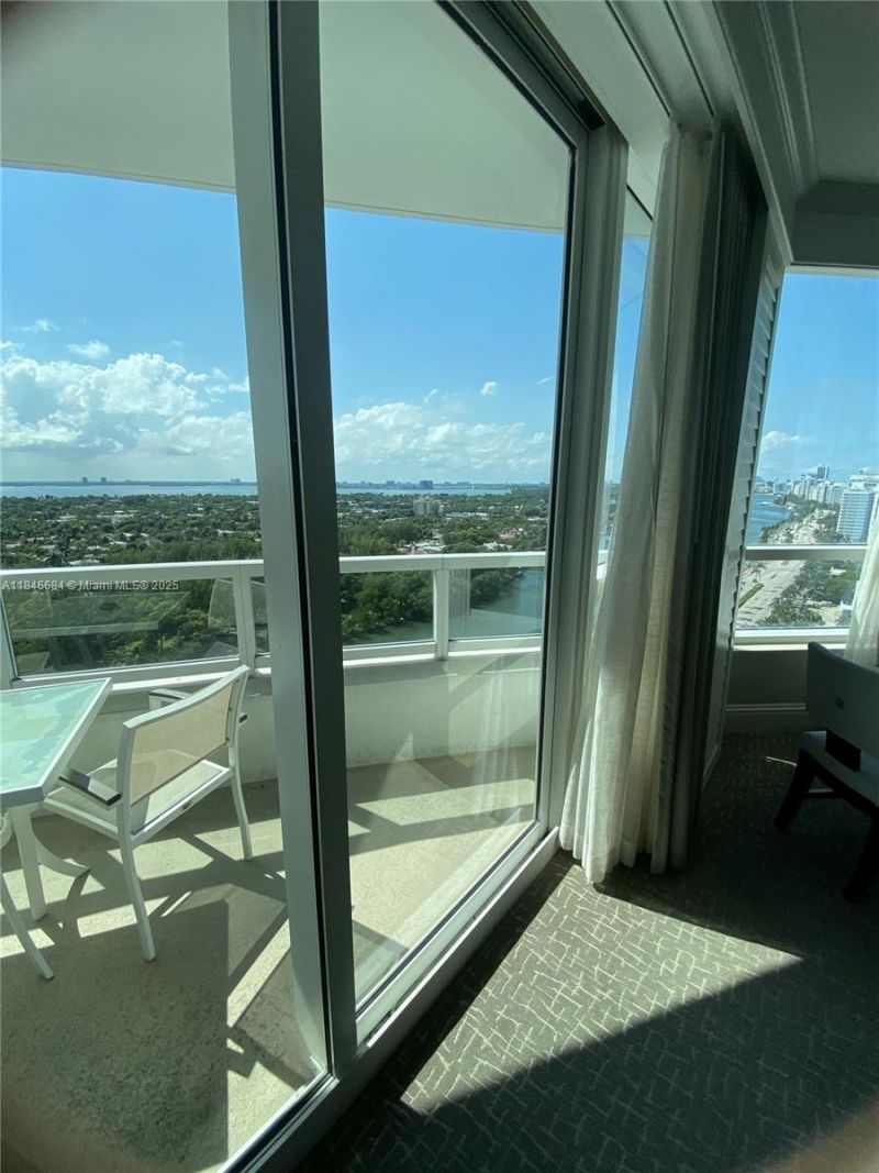4401 Collins Ave, Unit 1915/1917, Miami Beach, FL 33140 Photo