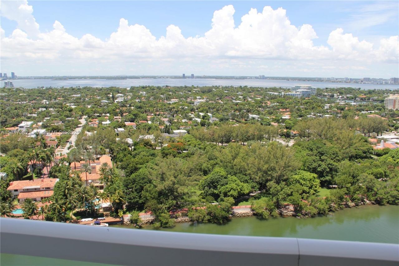 4401 Collins Ave, Unit 2315/2317, Miami Beach, FL 33140 Photo