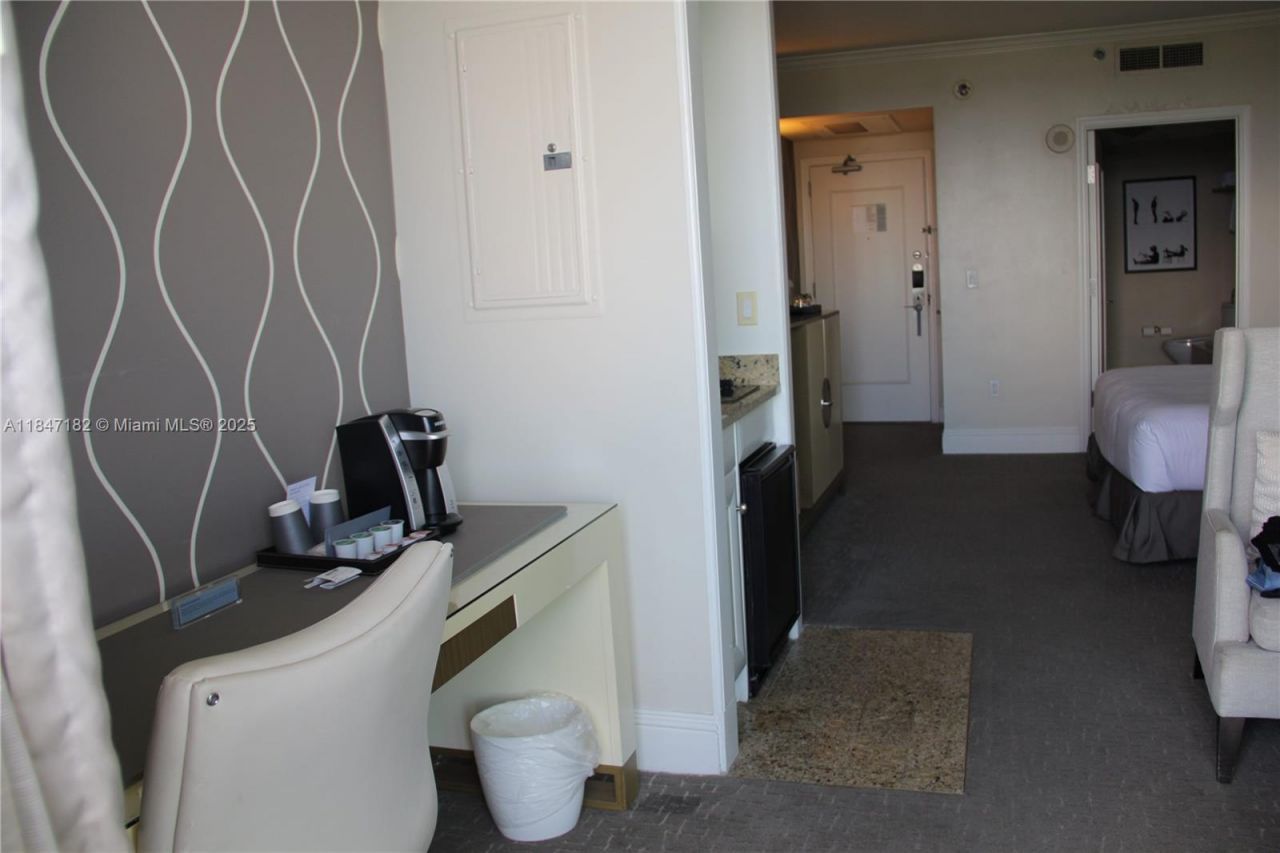 4401 Collins Ave, Unit 2315/2317, Miami Beach, FL 33140 Photo