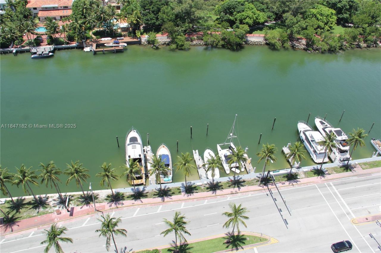 4401 Collins Ave, Unit 2315/2317, Miami Beach, FL 33140 Photo