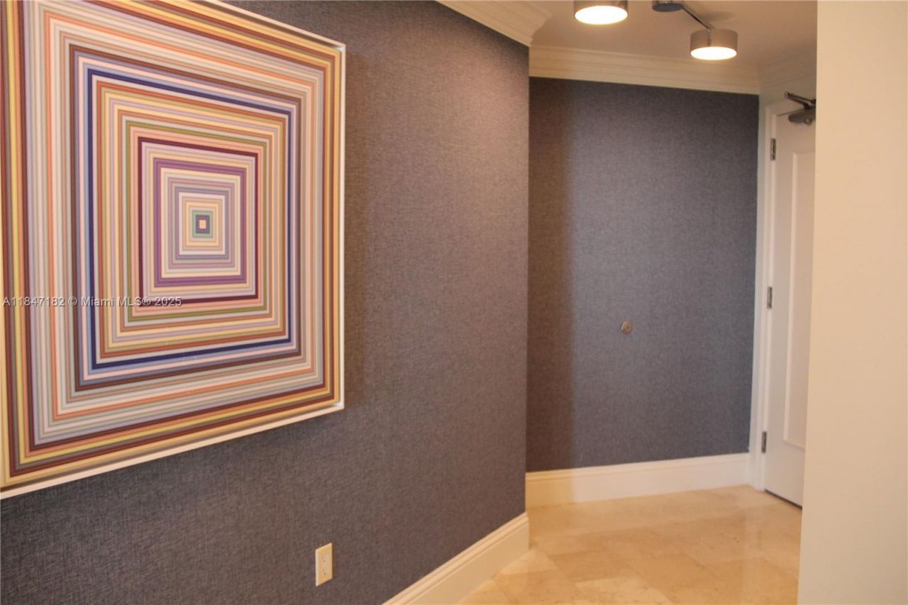 4401 Collins Ave, Unit 2315/2317, Miami Beach, FL 33140 Photo