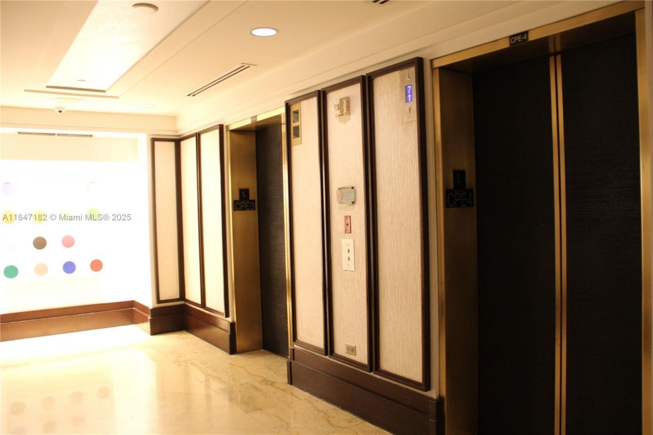 4401 Collins Ave, Unit 2315/2317, Miami Beach, FL 33140 Photo