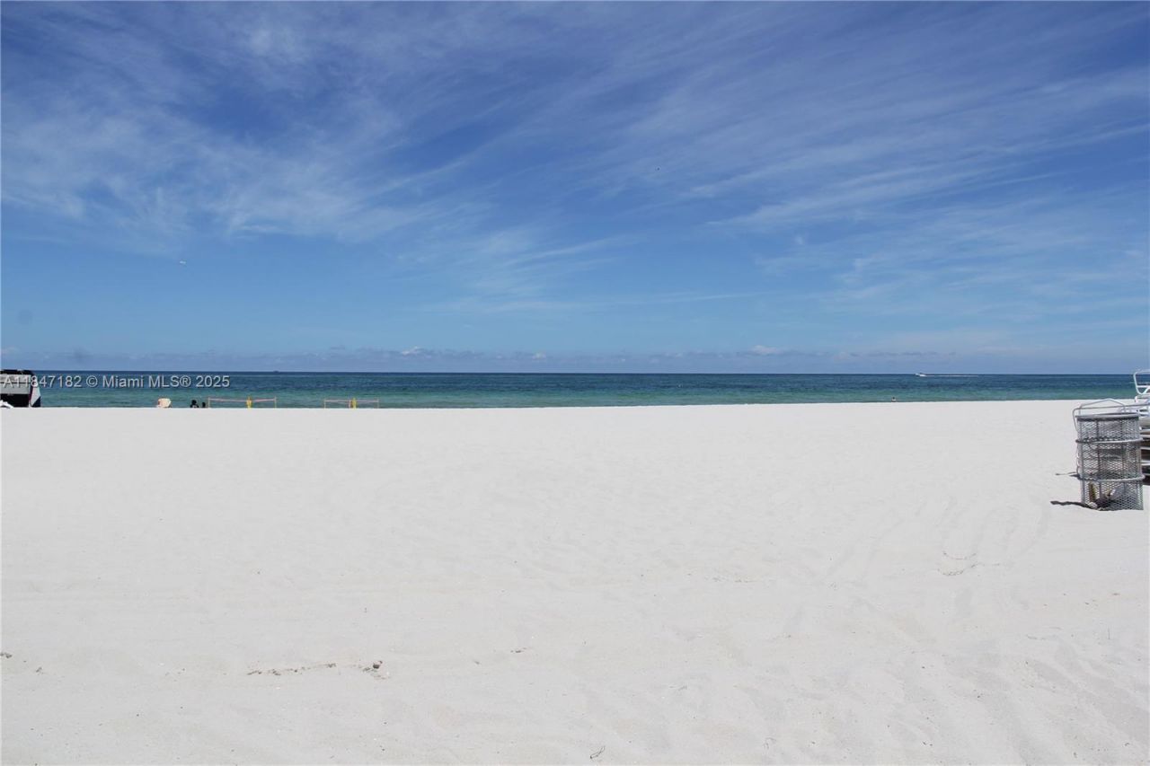 4401 Collins Ave, Unit 2315/2317, Miami Beach, FL 33140 Photo