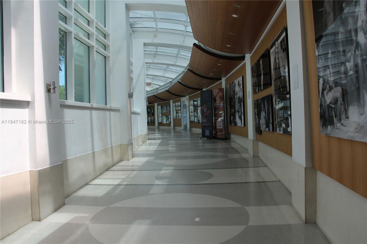 4401 Collins Ave, Unit 2315/2317, Miami Beach, FL 33140 Photo