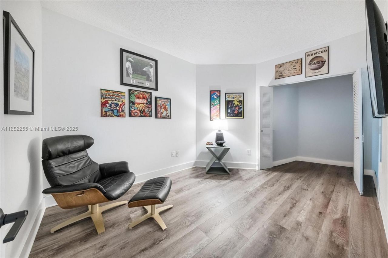 800 Uno Lago Dr, Unit 301, Juno Beach, FL 33408 Photo