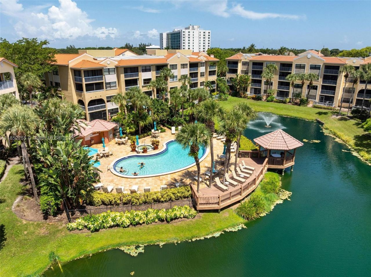 800 Uno Lago Dr, Unit 301, Juno Beach, FL 33408 Photo