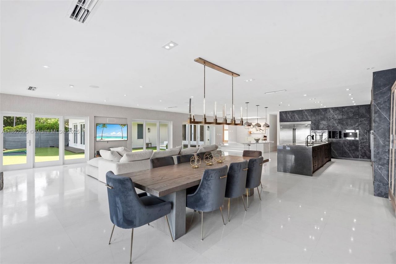 194 Golden Beach Dr, Golden Beach, FL 33160 Photo